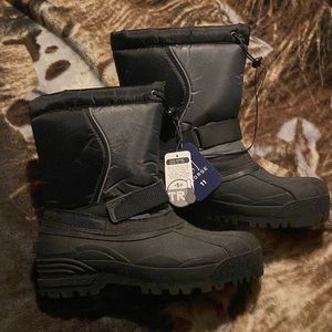 Mens Snow Boots